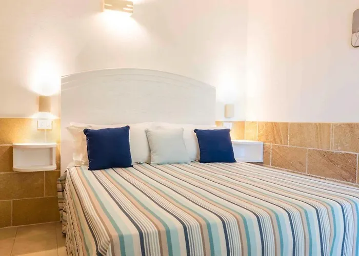Dimora Tenuta Solentino Bed & Breakfast 3*